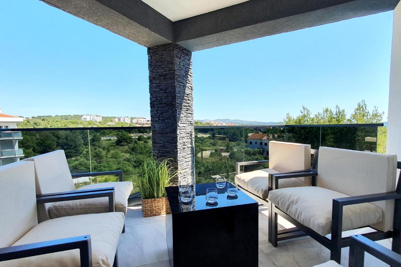 Villa Black Pearl Šibenik Eksteriør billede