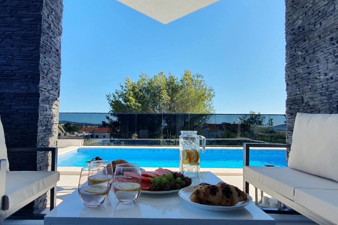 Villa Black Pearl Šibenik Eksteriør billede